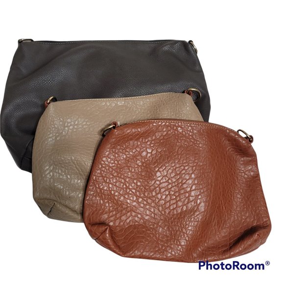 Aldo Handbags - Aldo Bag Makeup Travel Bag No Strap Faux Leather  2 Bonus Unbranded bags